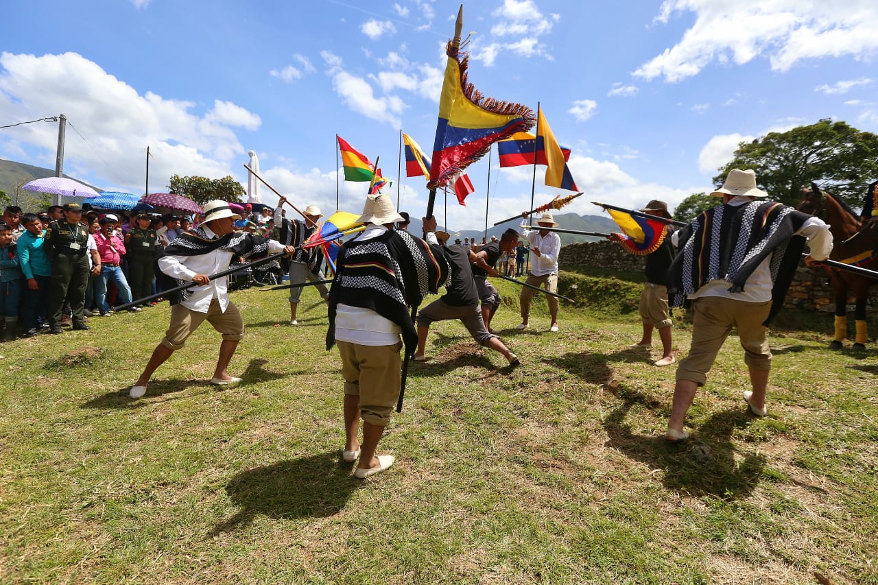 Conmemoración batalla de las Termópilas de Paya 200 años