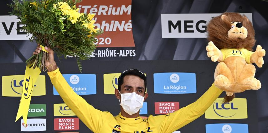 El colombiano Daniel Martínez, celebró su victoria en el Critérium del Dauphiné.