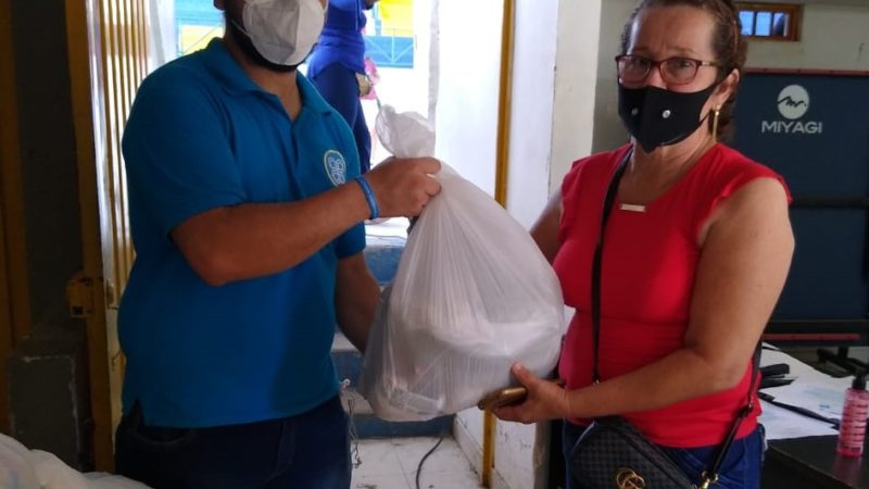 Víctimas de Puerto Boyacá recibieron mercado de Fundación Funvides