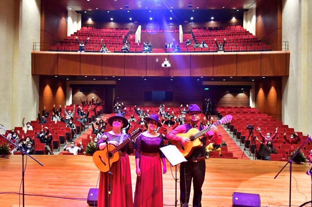 Teatro Mayor Bicentenario abrió sus puertas