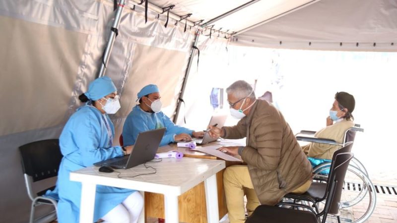 3.363 dosis de Sinovac llegaron a Tunja para vacunar adultos mayores de 80 años
