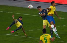 A pesar de la derrota, Colombia sigue en la pelea