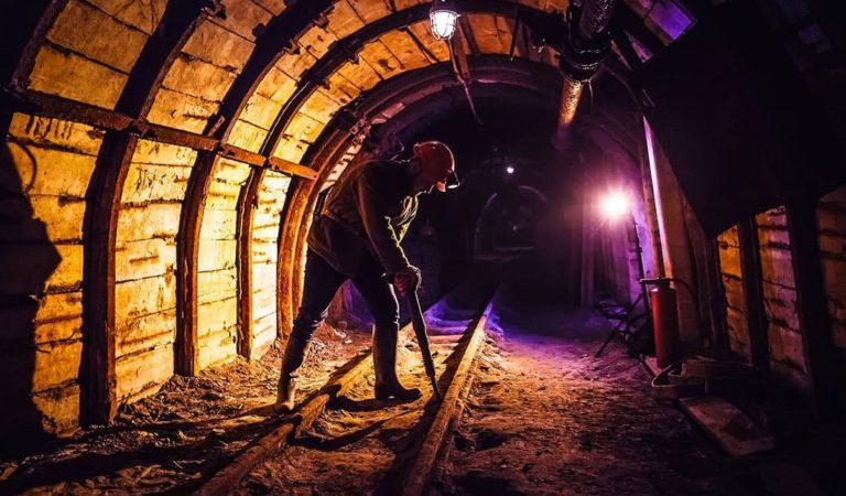 Capacitación sobre minería segura en Tasco