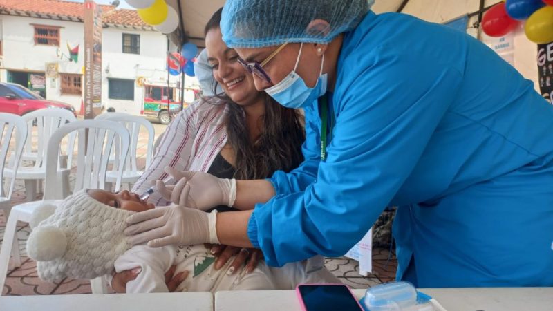 Con 4.965 dosis aplicadas empezó la Semana de Vacunación de las Américas en Boyacá